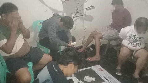 Pagpamuhag sa pulis sa drug pushers way kibra