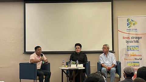 Forum mipasabot sa mga tinun-an sa 
papel sa vlogging isip civic engagement