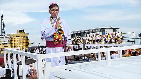 Archbishop Uy misaad nga makigbatok sa korapsiyon