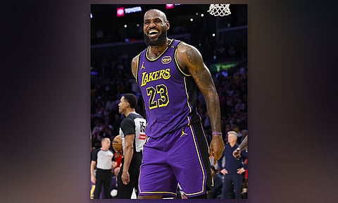 LBJ di mohuwat sa iyang 2nd son