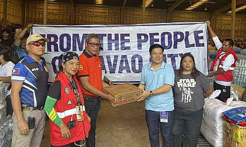 The Davao City Government relief team, led by CDRRMO Head Retired Police Colonel Alfredo D. Baloran, formally turned over 5,000 relief boxes and 6,000 bottled waters to the Province of Cebu, represented by John Ismael Borgonia from the Office of the Governor at the PSWDO Warehouse. The assistance will be distributed to those affected by the magnitude 6.9 earthquake in northern Cebu.