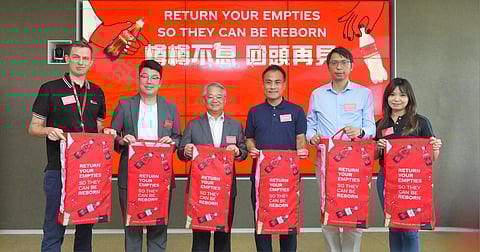 Coca-Cola has become the first enterprise in Hong Kong to recycling plastic bottles into new ones leveraging its own facilities. The launch event was graced by Dr Samuel CHUI, JP, Director of Environmental Protection (third from the left), Hon LAU Kwok-fan, MH, JP, Chairman, Panel on Environmental Affairs, Legislative Council (second from the left); Hon KWOK Wai-keung, BBS, JP, Member (Functional Constituency – Labour), Legislative Council (third from the right); Hon LUK Chung-hung, JP, Member, Legislative Council (second from the right), Mr Richard GOULD, Director and General Manager, Swire Coca-Cola Hong Kong (far left); and Ms Iris LEE, General Manager, Hong Kong and Macau, The Coca-Cola Company (far right).