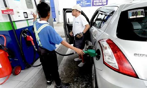 Mixed oil price change October 21