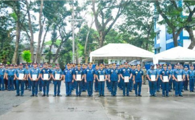 NEGROS. The Police Regional Office–Negros Island Region (PRO-NIR) honors five police officials and five non-commissioned officers for their exemplary performance and unwavering dedication to duty of PNP personnel in front of PRO-NIR building, Camp Alfredo M. Montelibano Sr., Barangay Estefania, Bacolod City on October 27, 2025. 