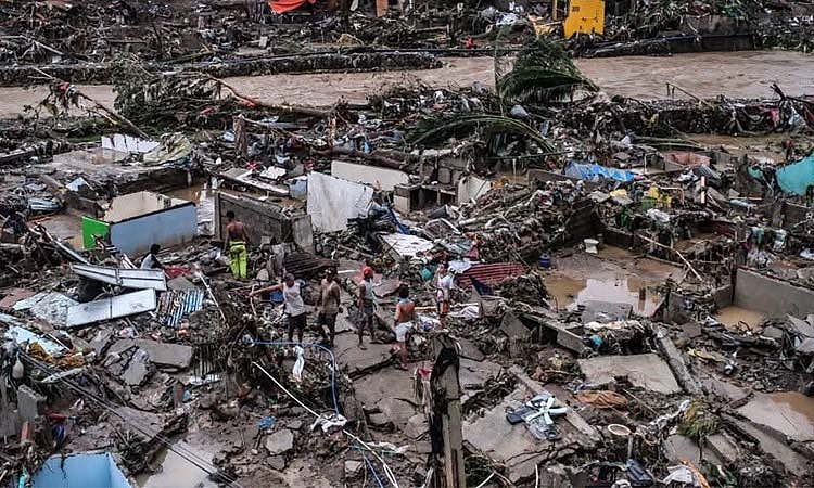 President Marcos Visits Typhoon Tino Victims in Liloan and Talisay