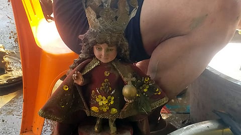 Kaduha giluwas ni Sr. Sto. Niño