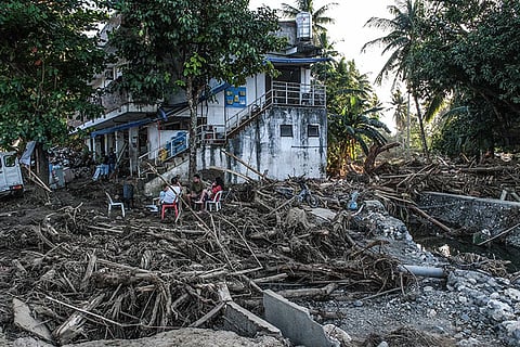 Midwest towns still disconnected