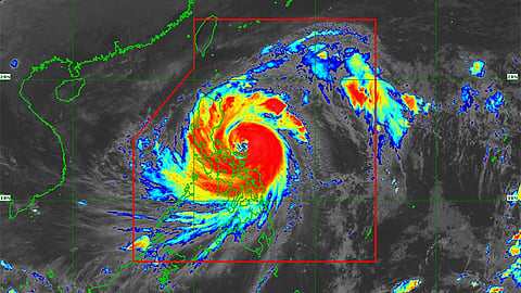 Pagasa warns: Don’t focus on center as Uwan threatens wide areas across Luzon, Visayas