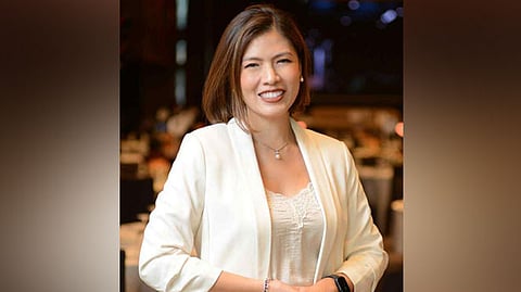 Market slumps below 6,000 on weak growth, investor gloom