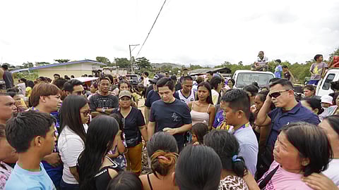 Mandaue City mayor appeals for more volunteers in ongoing relief operations