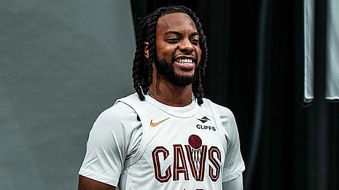 Garland nakasinati og samang angol