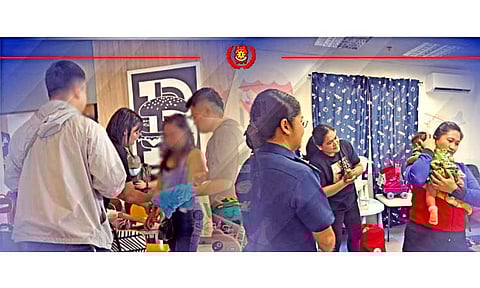 Police arrest mom for attempting to sell baby
