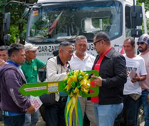 ZAMBOANGA. The government distributes some P19.2 million worth of Farm Machineries and Equipment (FME) and agricultural inputs to five Agrarian Reform Beneficiaries Organizations (Arbos) in Ipil Heights, Ipil, Zamboanga Sibugay province on Thursday, November 13.