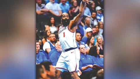 Clippers break slide