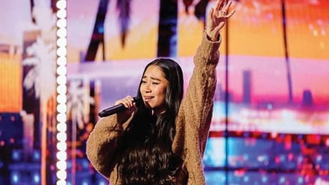 Sarah G., Bamboo join Jessica Sanchez at New Year’s countdown
New Year in the PH