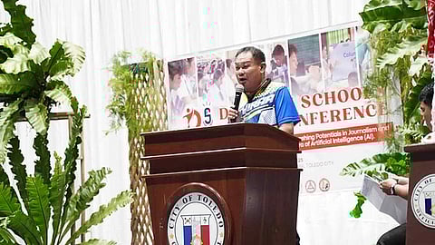 DepEd Toledo chief to campus journos: Remain truthful amid AI