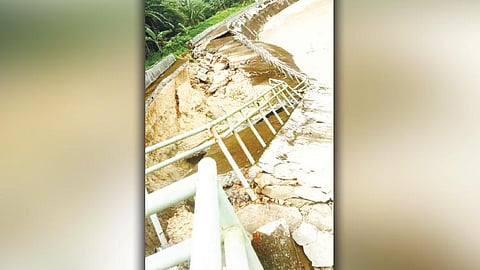 Why Kang-Actol flood wall in Dumanjug collapsed