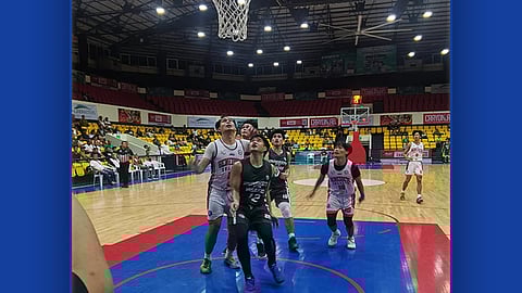 UV seals no. 2 berth