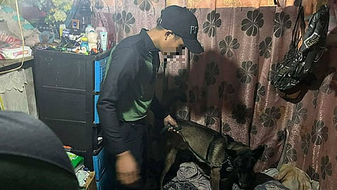 2 ka balay gironda, 1 nakaeskapo