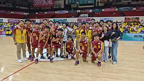 CEBU. CIT-U Junior Wildcats receive third-place honors from the organizers during the awarding ceremony.

