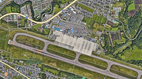 Japanese passenger plane makes emergency landing at Hakodate Airport after engine failure 