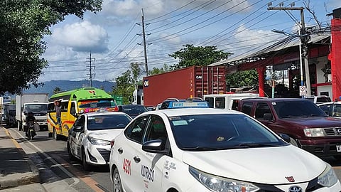 Christmas rush hinungdan sa grabe nga pagkatrapik 