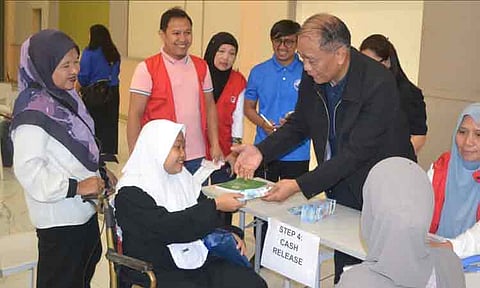 The sons and daughters of former Moro Islamic Liberation Front (MILF) combatants can now look ahead to a better and brighter future.  This, after 1,767 next-of-kin of MILF members received Php 25,000 each last December 10 through the Task Force for Decommissioned Combatants and their Communities’ (TFDCC) Education Assistance Program (EAP). 