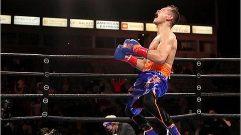 Donaire mosuway pagkuha sa world title sa edad nga 43