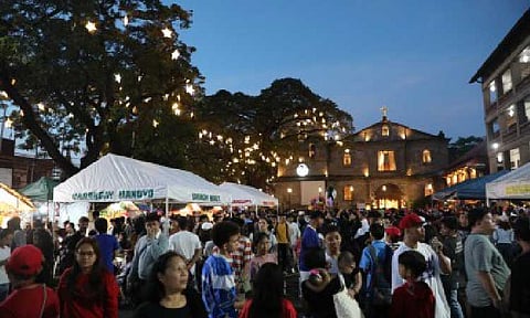 SAFE CHRISTMAS. Filipino Catholics attend the first day of the traditional Simbang Gabi (Dawn Mass), a devotional, nine-day series of Masses, at the Diocesan Shrine and Parish of St. Joseph in Las Piñas City on Tuesday (Dec. 16, 2025). President Ferdinand R. Marcos Jr. on Wednesday (Dec. 17) called on the Philippine National Police to beef up security measures and maintain vigilance nationwide during the holiday season to ensure public safety amid increased travel and public activities. (PNA photo by Avito Dalan)