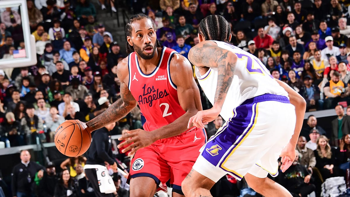 Kawhi Leonard's 32 Points Lead Clippers Past Lakers 103-88; Luka Doncic Injured