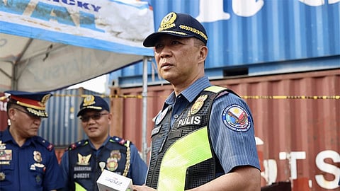 4 ka polis naapil sa  pagpabuto sa armas atol sa Bag-ong Tuig posible mataktak