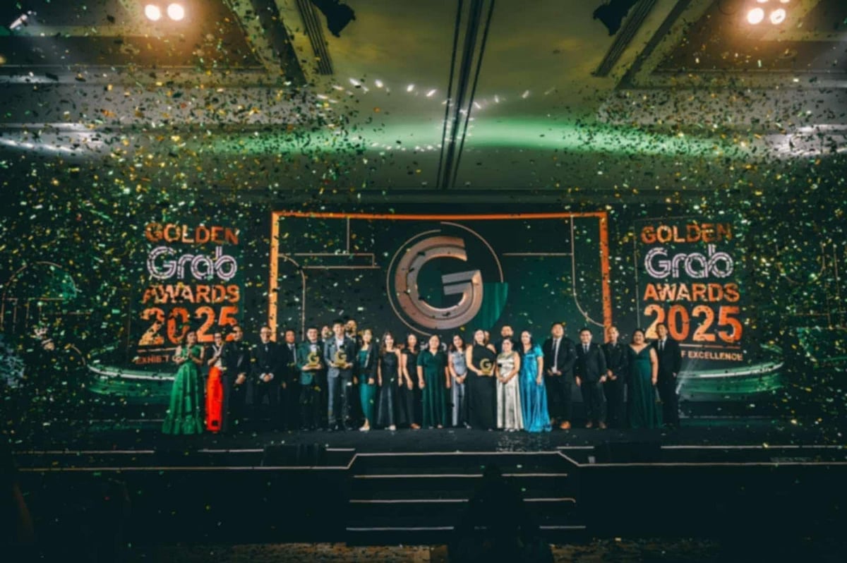 Golden Grab Awards honor top innovators in restaurant and grocery service