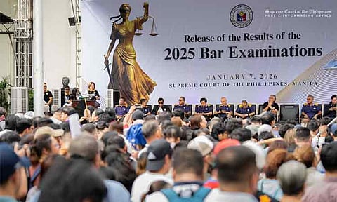 Supreme Court (SC) Associate Justice Amy C. Lazaro-Javier, Chairperson of the 2025 Bar Examinations, announced during the release of the results at the SC Courtyard in Manila on Wednesday, January 7, 2026, a total of 5,594 out of 11,420 examinees passed the Bar 2025, for a passing rate of 48.98%.