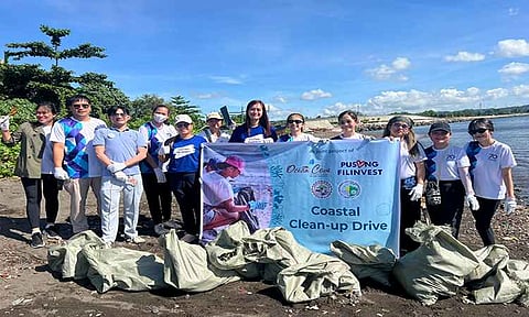 Ocean Cove by Aspire proudly hosted a coastal clean-up drive in Brgy. Bago Aplaya, Talomo, Davao City, joined by the dedicated employees of Filinvest Land, Inc. Mindanao. This meaningful initiative is one of the many nature-centric CSR activities the company has been championing all year round. Through Pusong Filinvest, Filinvest Land, Inc. continues its crusade to protect our environment and help make the world a better place—one shoreline at a time.