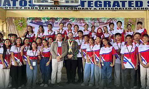The school grounds of Pablo M. Piatos Sr. Integrated School were filled with excitement and anticipation on January 8, 2026, as 50 young learners officially began a journey that could change the course of their lives. Selected from Pablo M. Piatos Hub and Malabog Hub, the scholars took their first step into the English Access Micro-scholarship Program, a two-year initiative designed to strengthen their English skills while shaping them into confident, globally minded leaders.