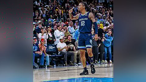 Nagbangis si Morant sa London