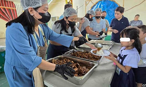 Pineda family launches
feeding program in CSF
