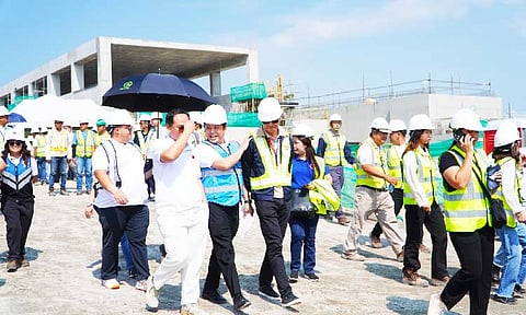 Photo courtesy of Carmelo "Pogi" Lazatin, Jr. 