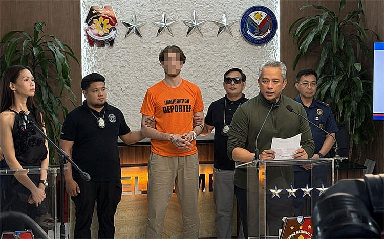 Arrested Russian vlogger tests negative for HIV, faces deportation