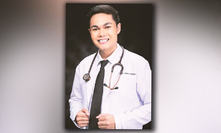 Filipino Doctor Achieves Rare Double Top 5 in Nursing and Physician Exams