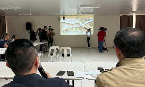 CANDATING TWG MEETING. Arayat Mayor Jeff Luriz and DPWH Pampanga 1st DEO Chief Alfie Lejarda discuss the situation of the Candating flood control structure during the Technical Working Group coordination meeting on Monday, January 26. - Princess Clea Arcellaz