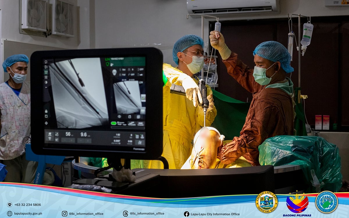 Lapu-Lapu City Hospital nihimo sa 
labing una’ng orthopedic surgery