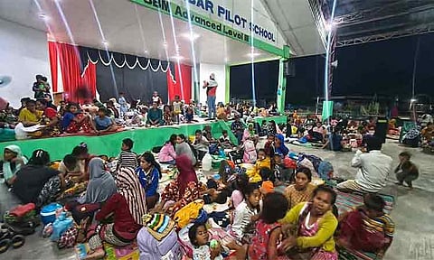 SK guv to extend work, class halt if quake swarm worsens