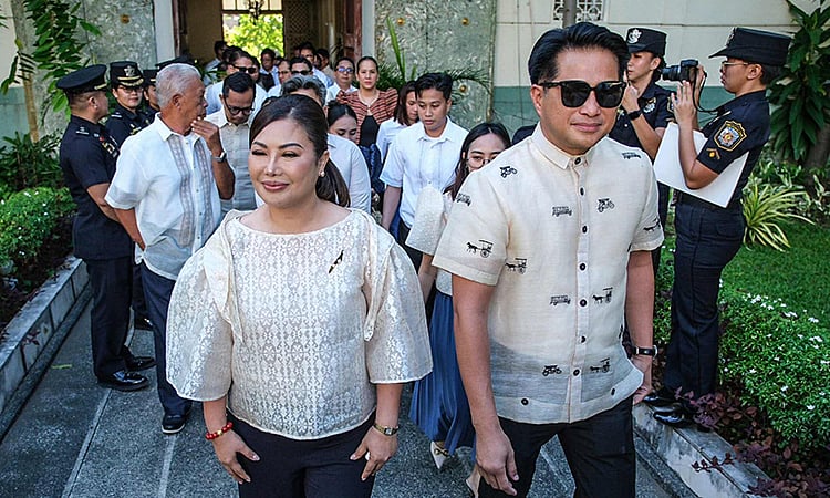 Baricuatro, Soco mosuporta sa direktiba nga anti-epal