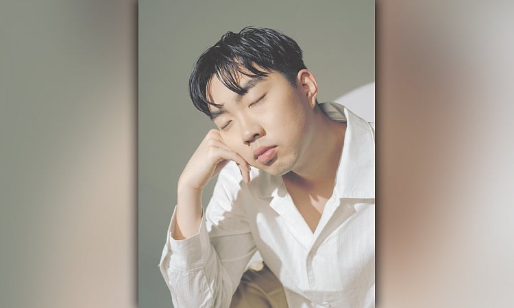 Breakout singer-songwriter Luke Chiang releases debut album Typhoon