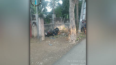 Rider nabangga sa punoan sa kahoy, patay