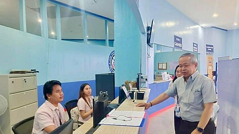 Mga fixer ipasumbong sa bag-ong director sa LTO 7