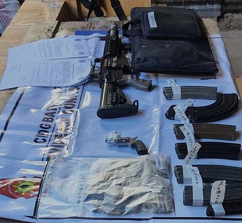 ZAMBOANGA. Lawmen arrest an individual and seize high-powered firearms and some P200,000 worth of undocumented e-cigarettes during a law enforcement operation on Saturday, February 7, in Balas village, Lamitan City, Basilan province.