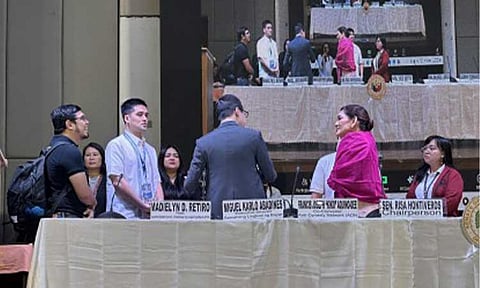 NO TO POLITICAL DYNASTY. Senator Risa Hontiveros (2nd from right), chairperson of the Senate Committee on Electoral Reforms and People's Participation, confers with civil society representatives and local officials, including Pasig City Mayor Vico Sotto (2nd from left), during a public consultation on the proposed Anti-Political Dynasty Bill in Pasig City on Monday (Feb. 9, 2026). Discussions focused on crafting provisions that are enforceable on the ground. (Photo courtesy of Mark Alcazar)