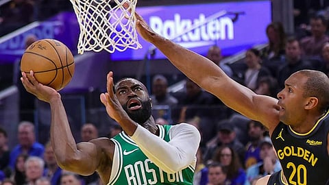 Magic drown Kings to record low